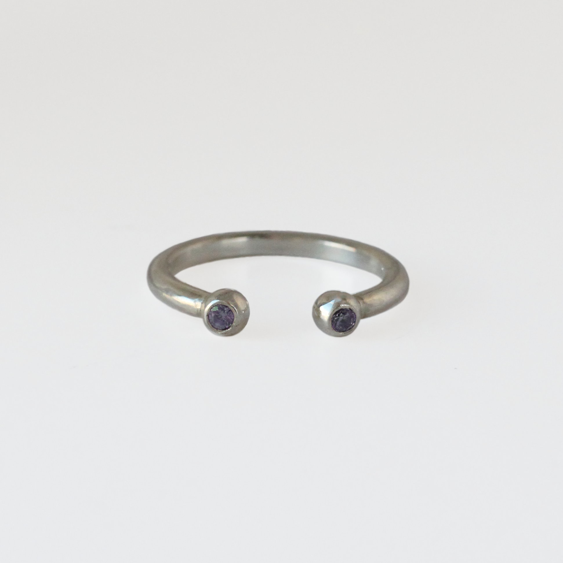 Septum Stacking With Gemstone